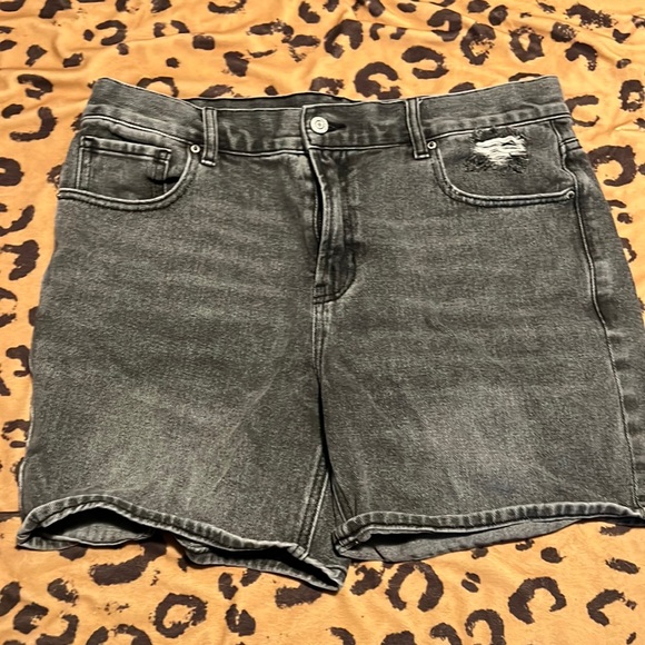 PacSun boyfriend jean shorts size 30 - Picture 1 of 2